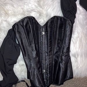 Brand New without tags. Black Lace up corset sizeM